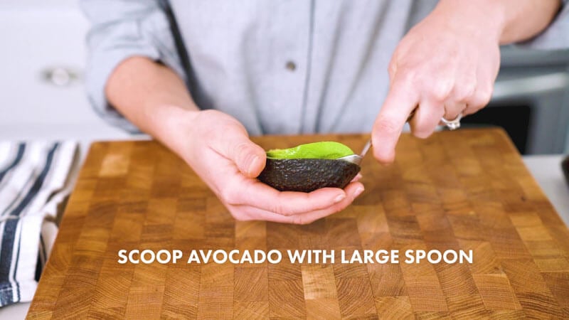 How to Cut an Avocado | Scoop out the avocado with a spoon