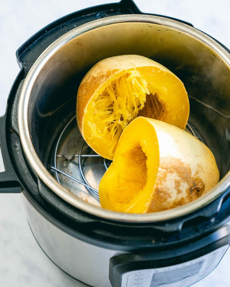 How to cook spaghetti squash in an Instant Pot