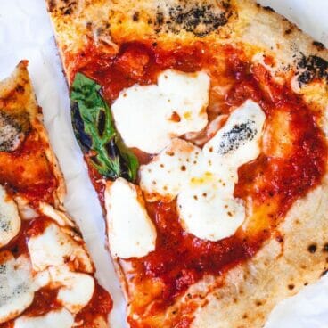 Neapolitan pizza recipe | Best pizza in Naples Italy | Neapolitan pizza oven